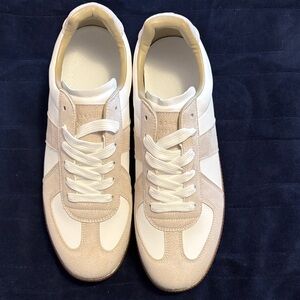 Retro Sneakers for Men | Mixed Panel Upper Design